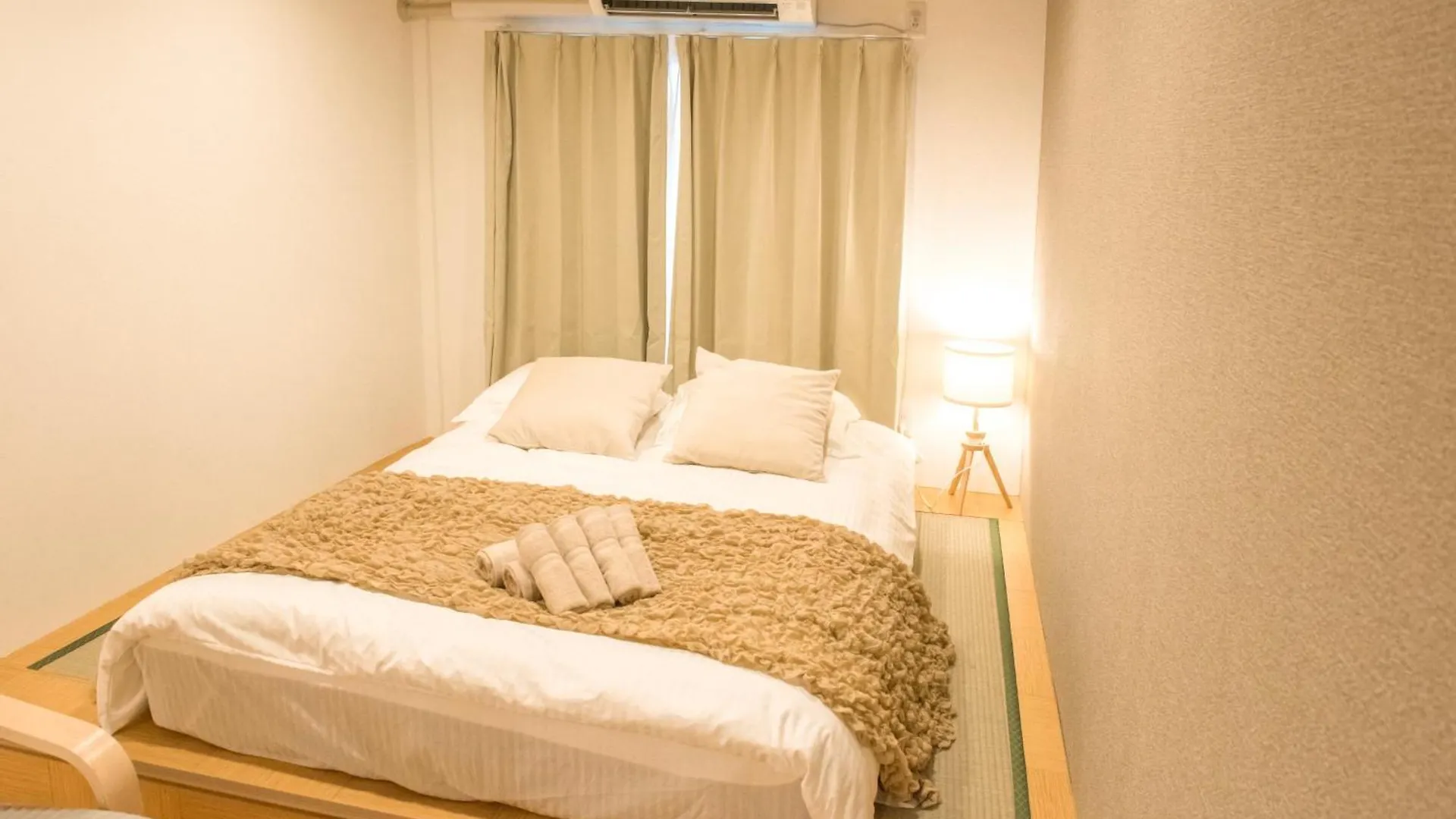 Dris In Wonderland Apartment Osaka