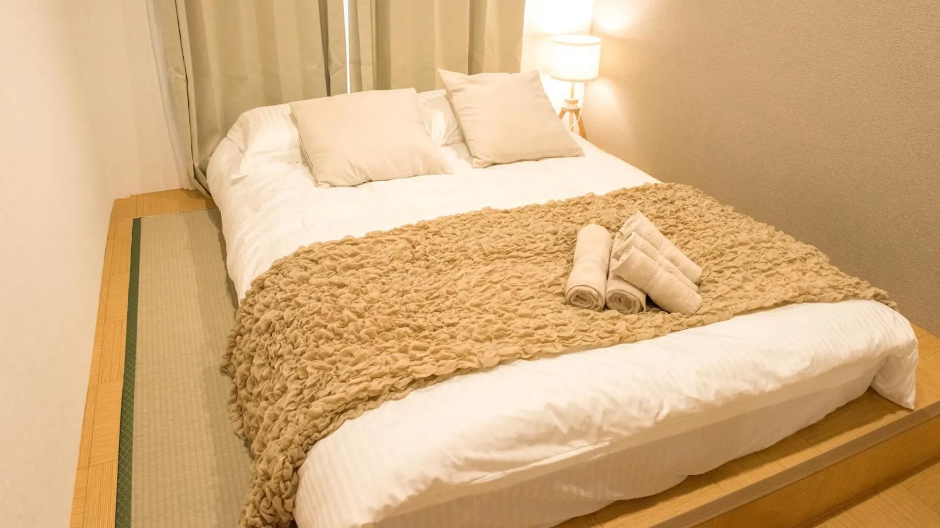 Dris In Wonderland Apartment Osaka