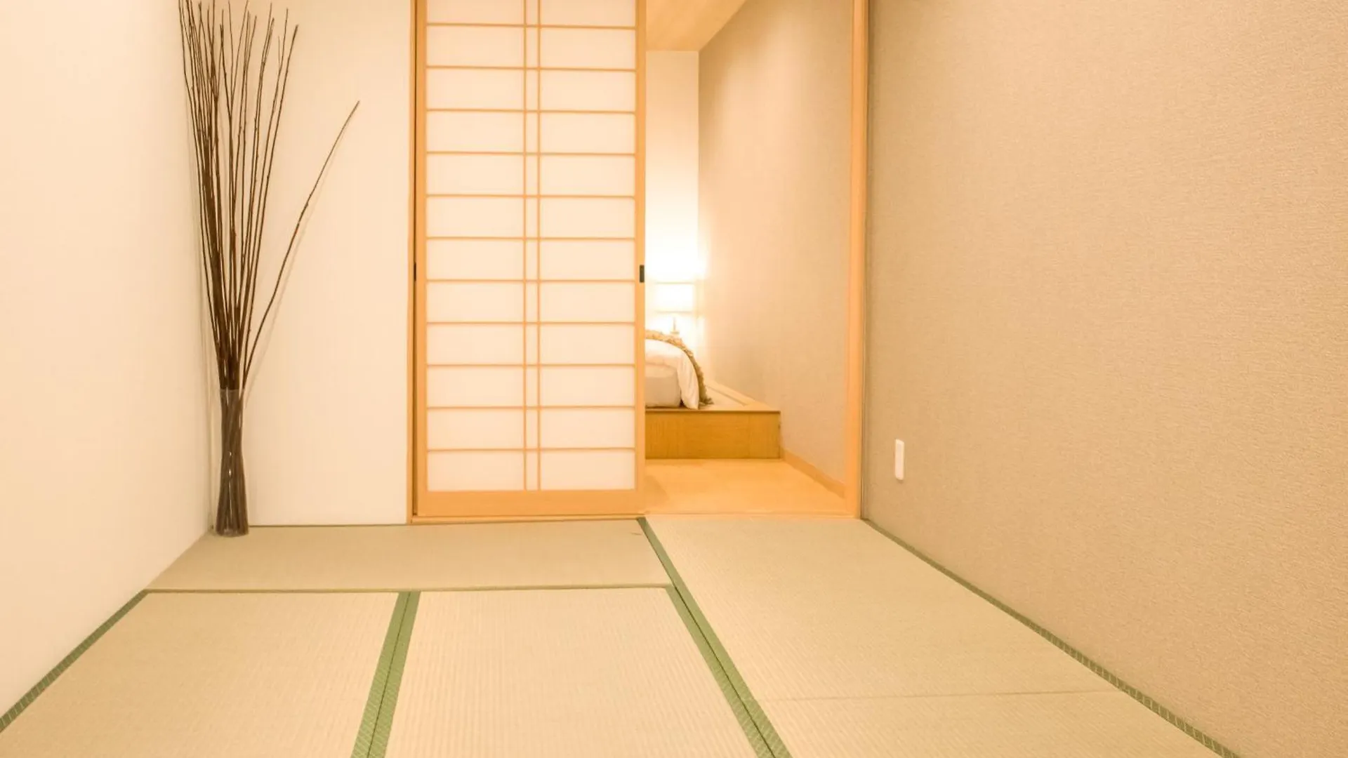 Dris In Wonderland Apartment Osaka Japan